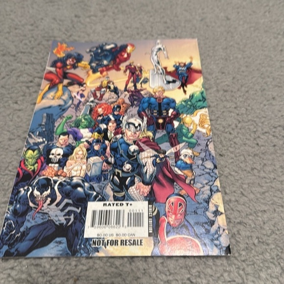 MARVEL: YOUR UNIVERSE SAGA #1 ONE-SHOT MARVEL COMIC BOOK CM11-80 - Picture 5 of 7